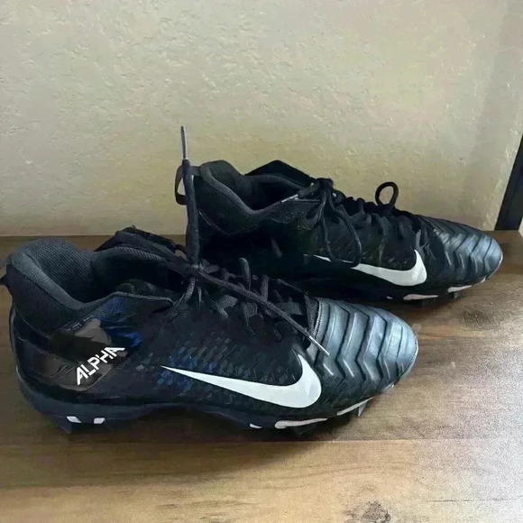 Nike Alpha Menace 2 Shark Black White Athletic Cleats Size 12 - Picture 1 of 13